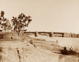 Il Ponte di Ferro, Lucknow